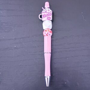 Handcrafted xoxo mug beaded pen